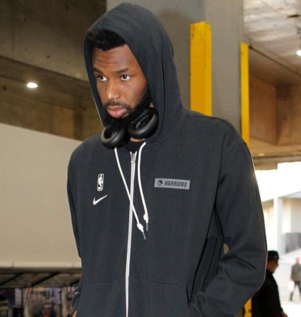 也在舆论场 也在舆论场